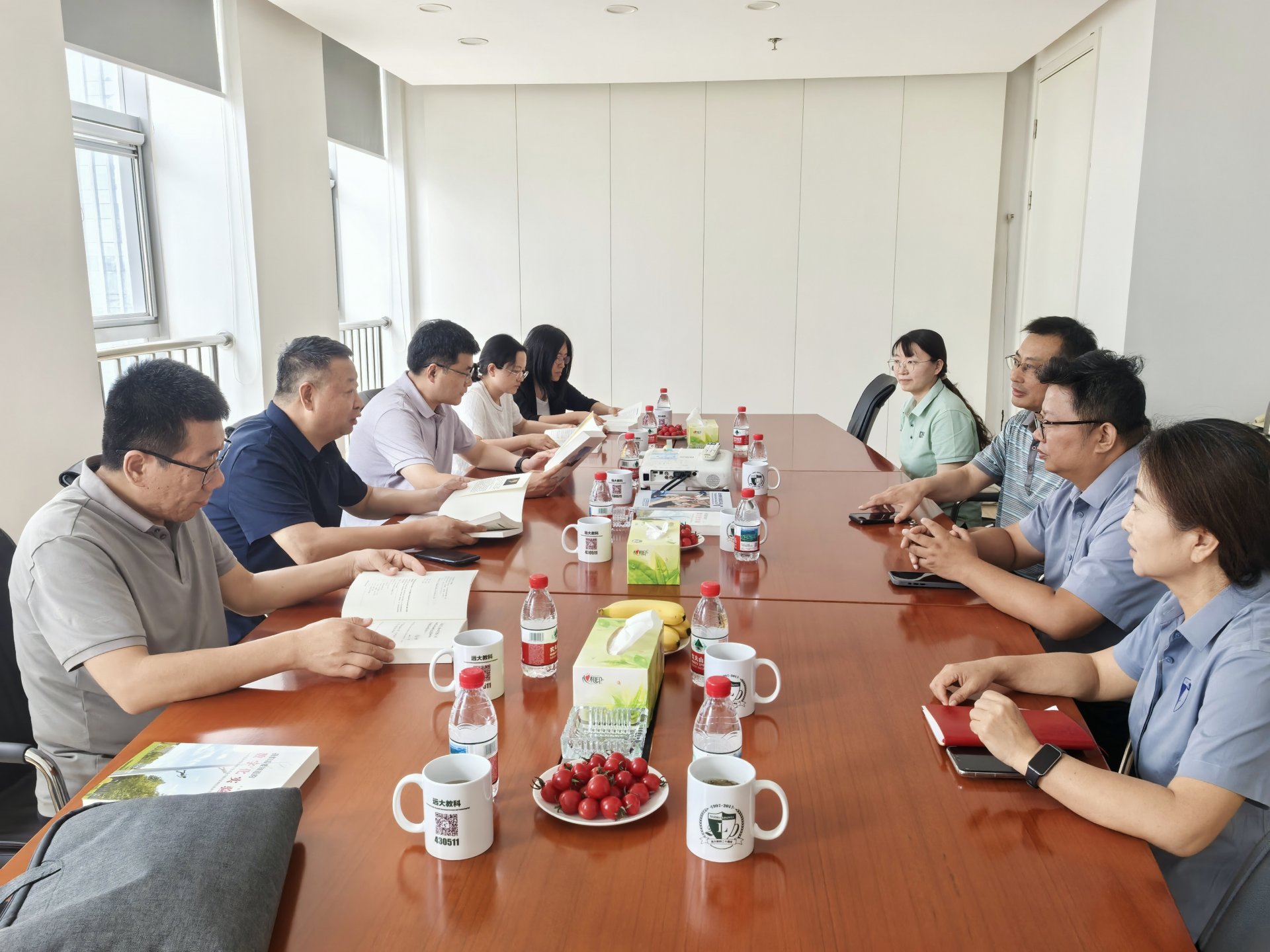 共同推动构建长期稳定的校企合作机制