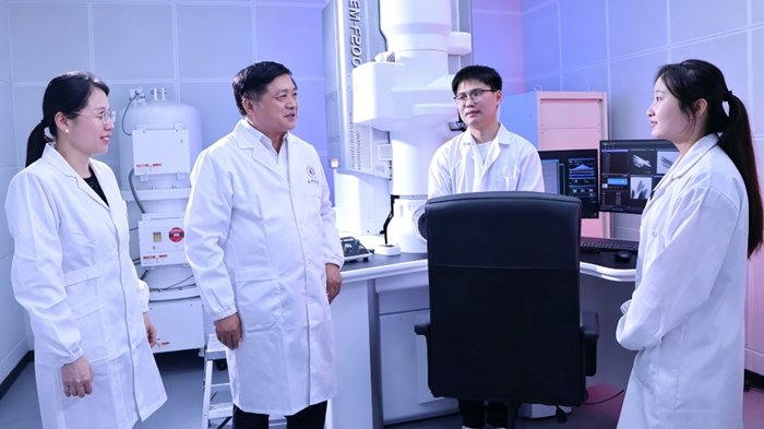 省委副书记