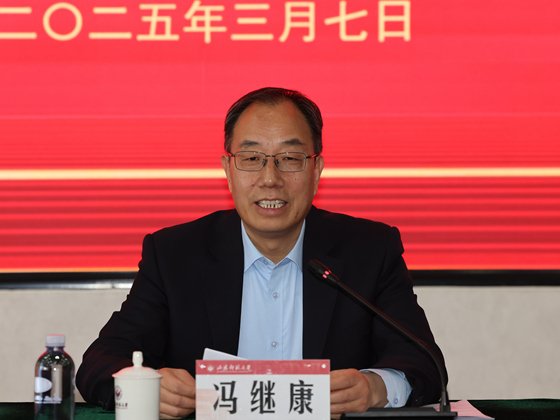 777水果游戏机手机版新手怎么玩在千