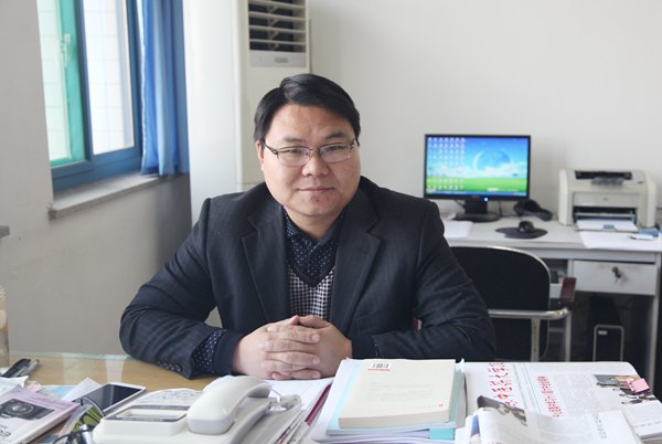 《中国日报》头版头条上的不少新闻都署